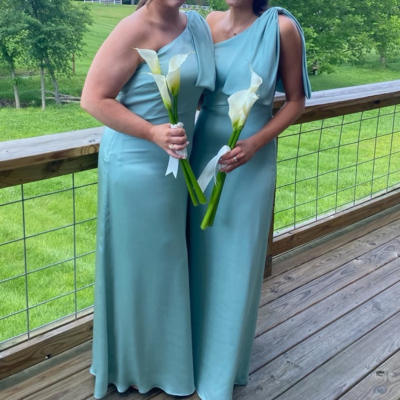 Sachin & Babi One-Shoulder Satin Charmeuse Gown Size 2 in Jade - Picture 4 of 4